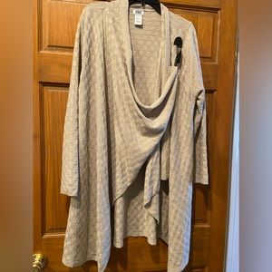 Monroe and Main poncho style cardigan Sz 1x
